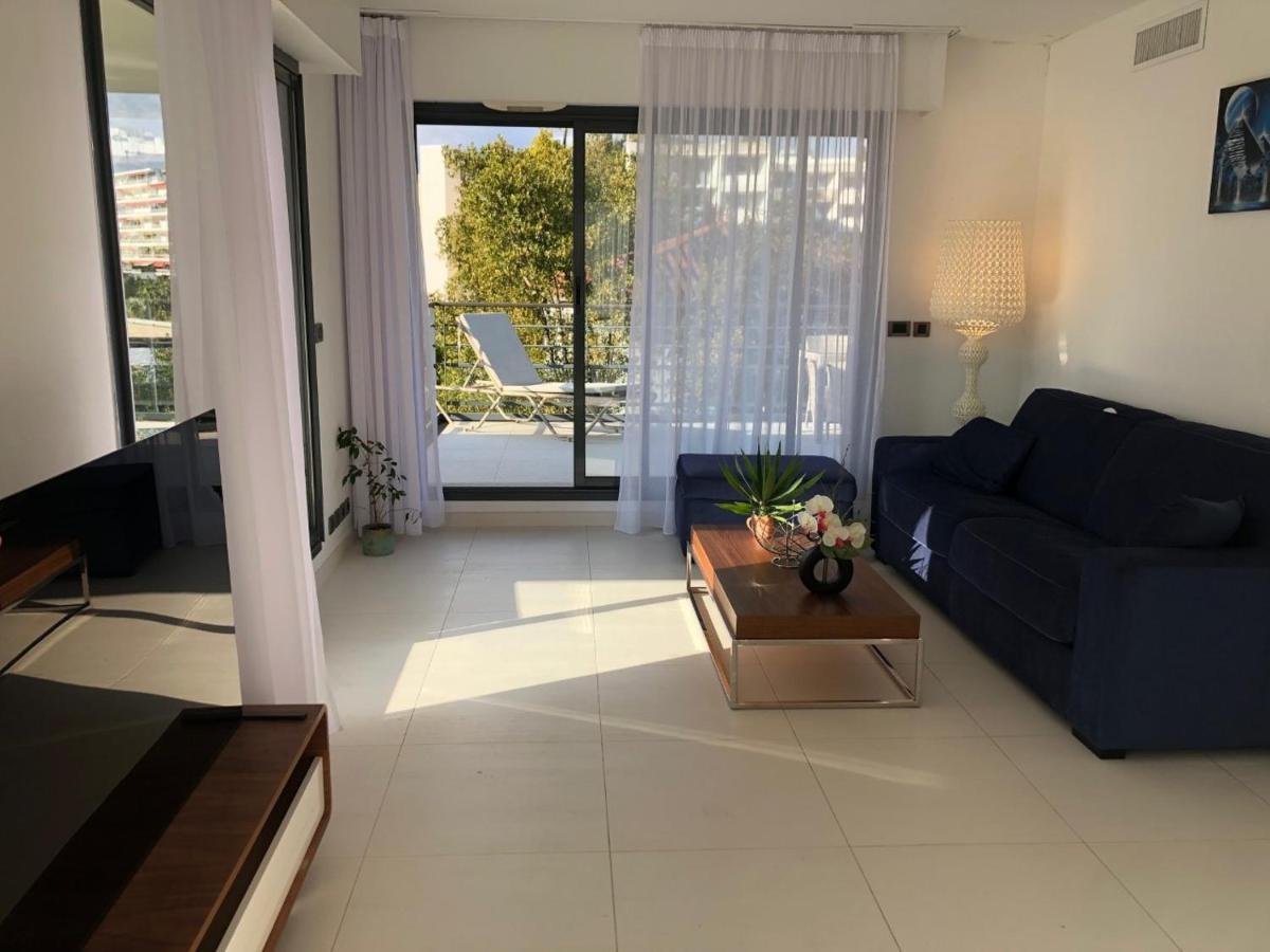 Appartement Montfleury, 2 Terrasses, 2 Chambres , 2 Sdb , Pkg Prive Piscine, 15 Min Walk To Croisette Beach And Palais Des Festivals Cannes Esterno foto